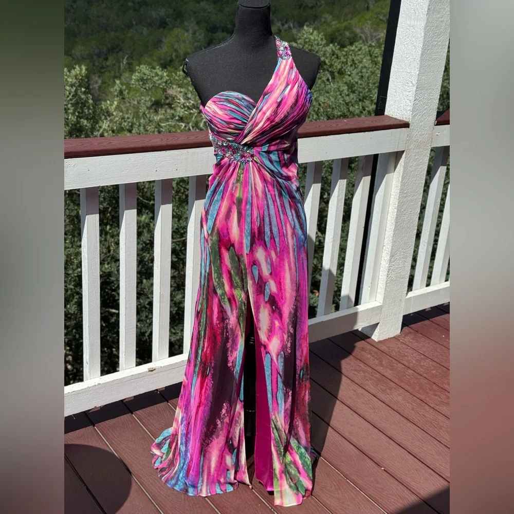Bebe Darlin‎ Multicolor Rhinestone One Shoulder Gown